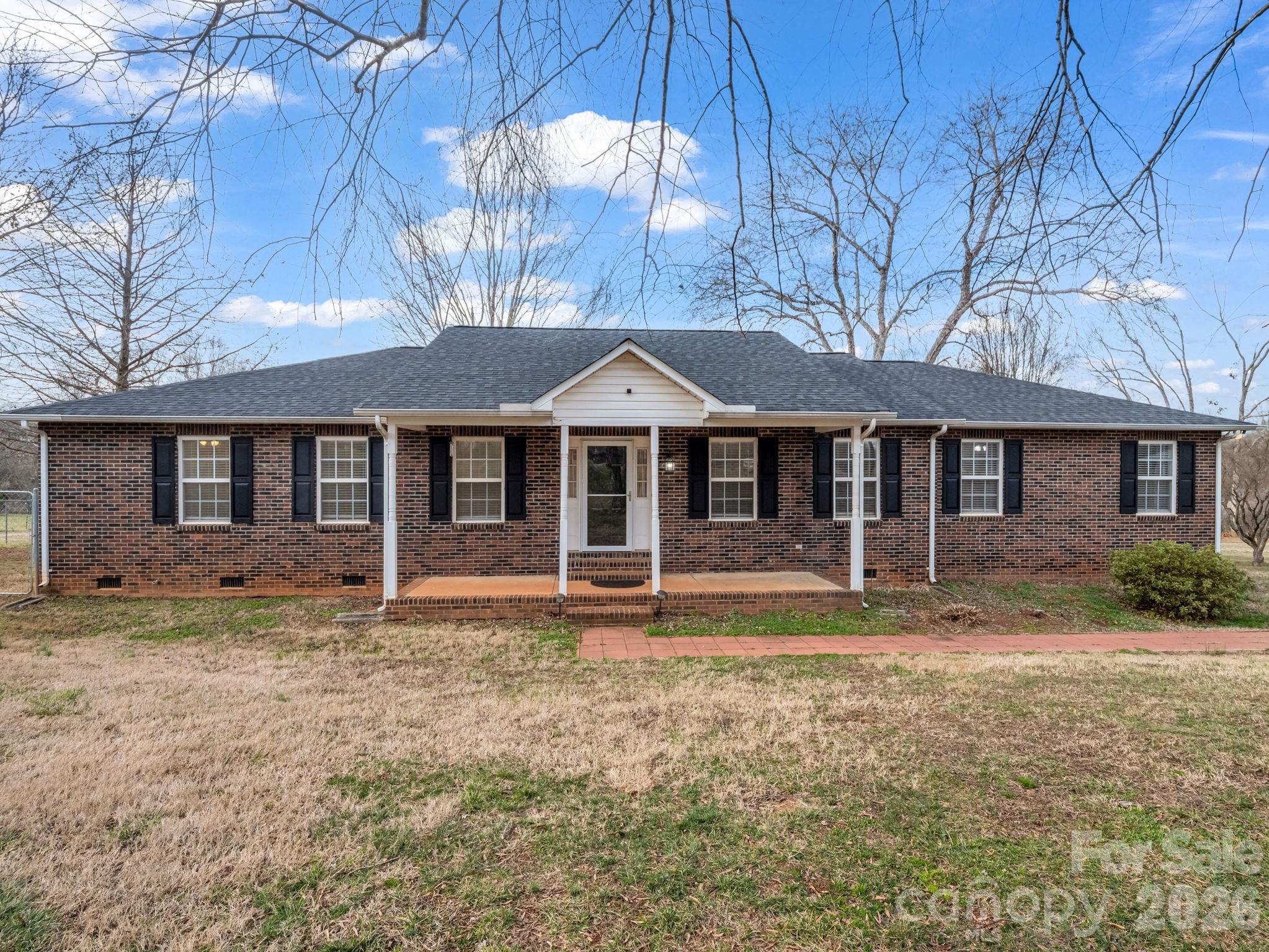 5573 Lennox Drive, Kings Mountain, NC. property listing photo