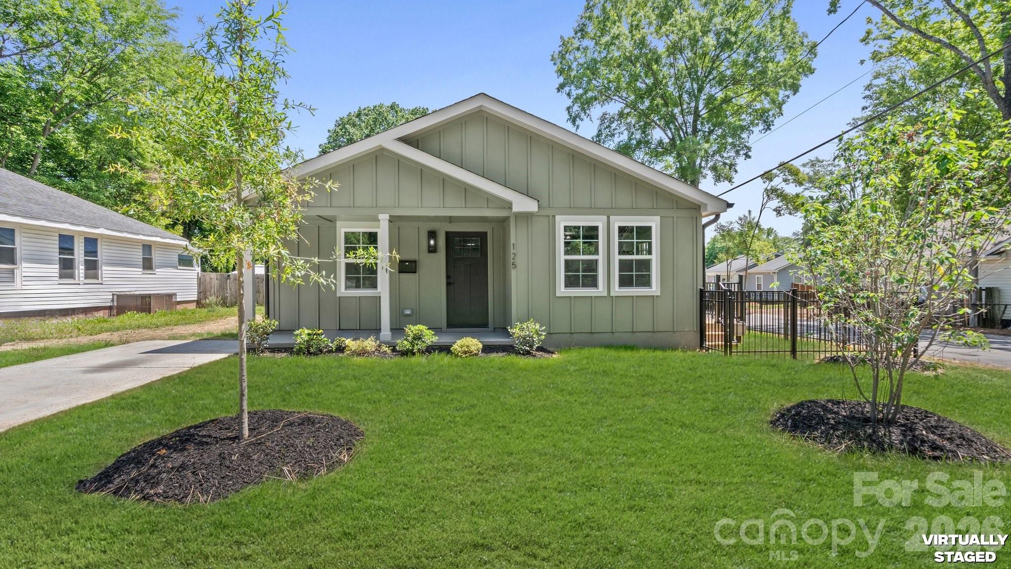 125 Oregon, Charlotte, NC — property listing photo 1