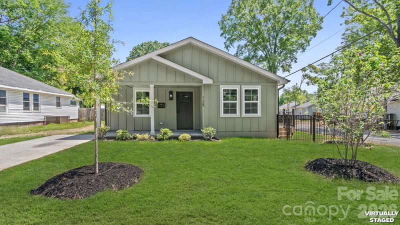 125 Oregon Street, Charlotte, NC - 3 beds, 2 baths, 1,182 sqft - $299,900