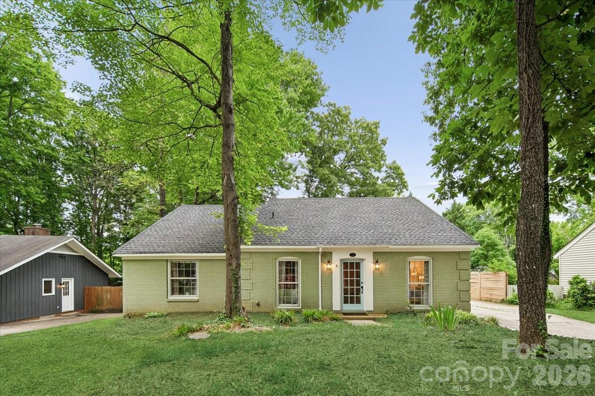 1005 Pinafore, Charlotte, NC — property listing photo 1