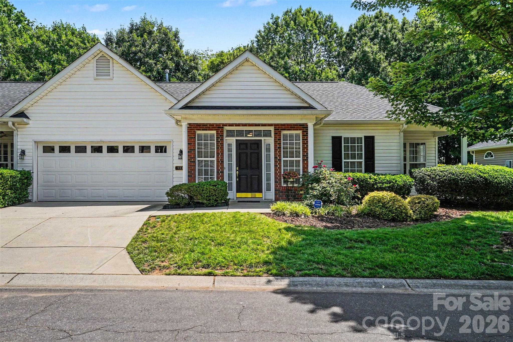 9330 Duckhorn, Charlotte, NC — property listing photo 1