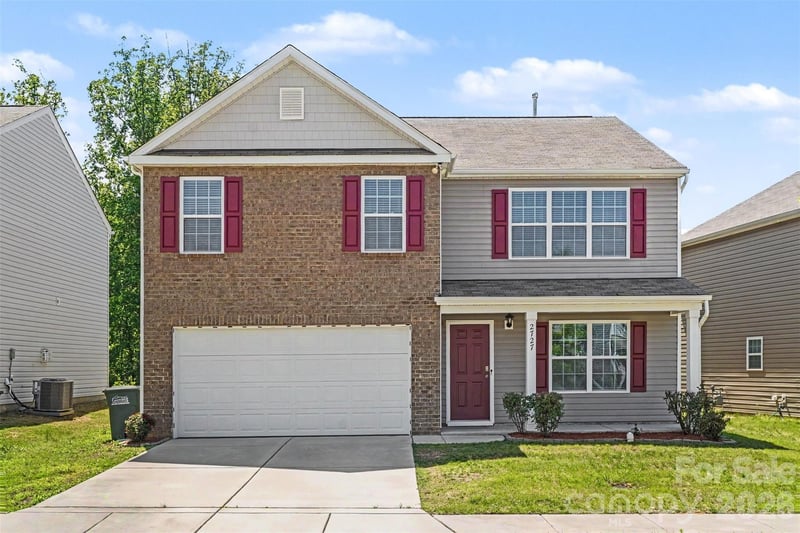 2727 Waybrook Drive, Dallas, NC - 5 beds, 3 baths, 2,530 sqft - $394,900