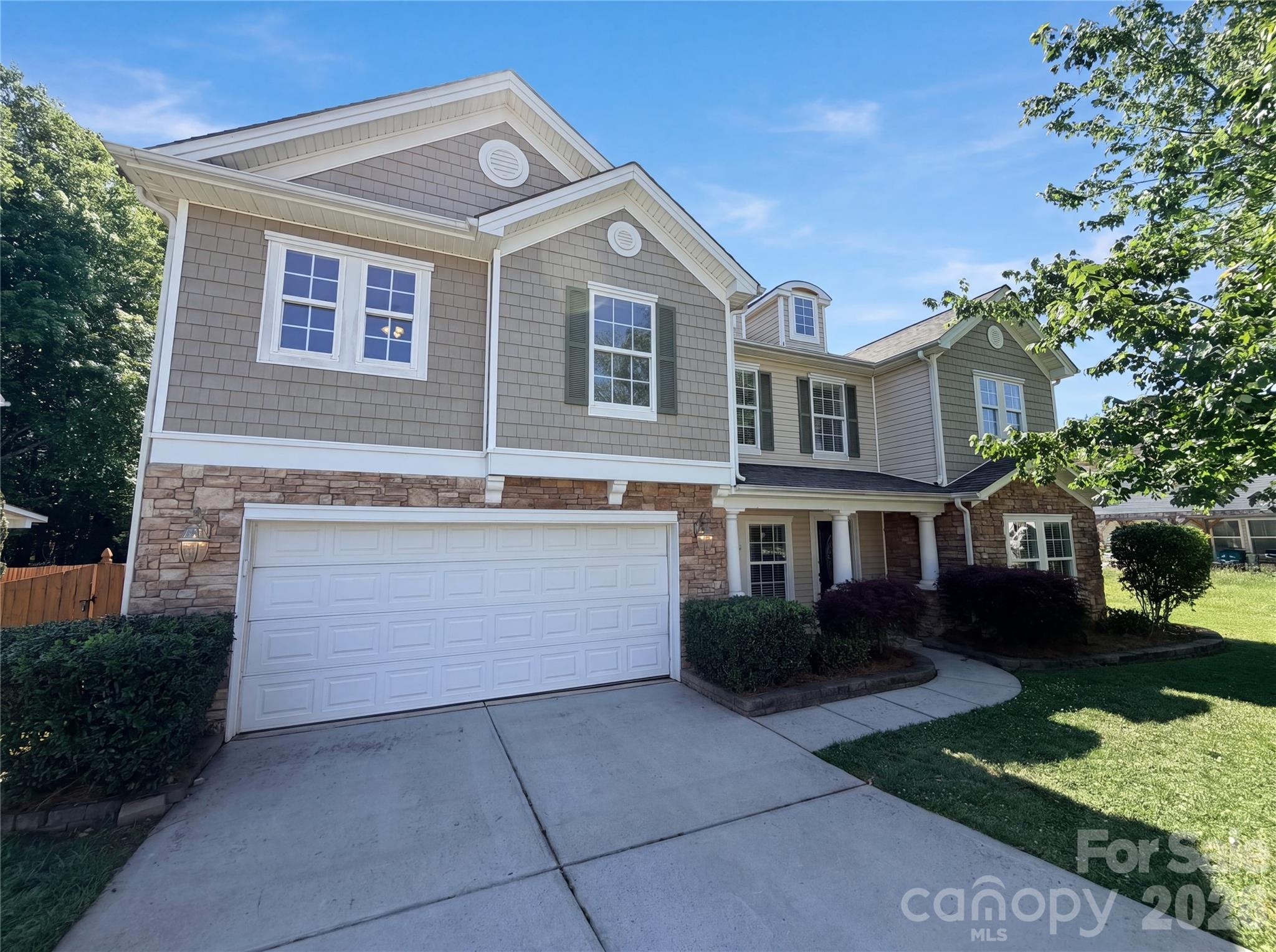 10016 Markus, Charlotte, NC — property listing photo 1