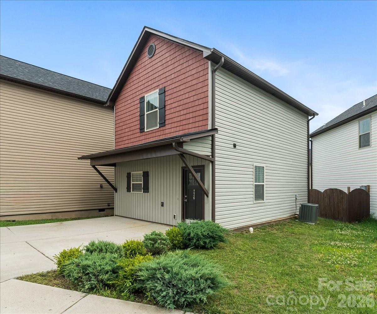 226 Cardwell Lane, Fletcher, NC — property listing photo