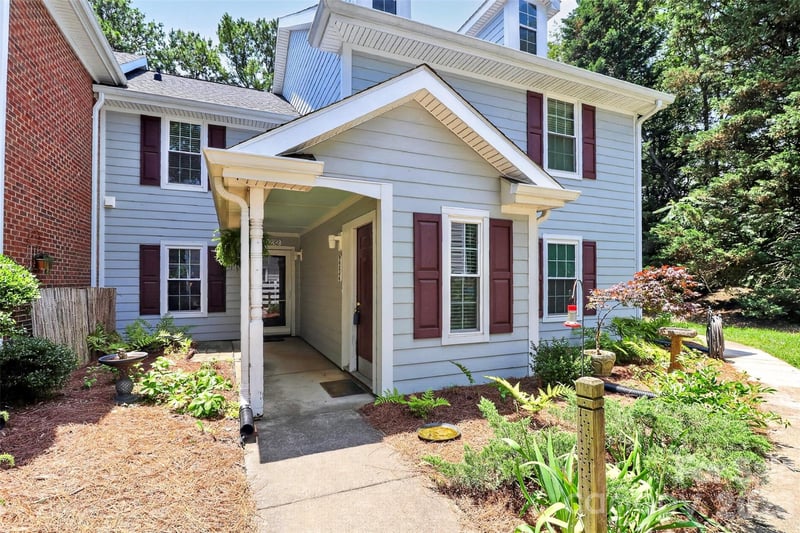 9232 Kings Canyon Drive, Charlotte, NC - 2 beds, 2 baths, 1,035 sqft - $249,900