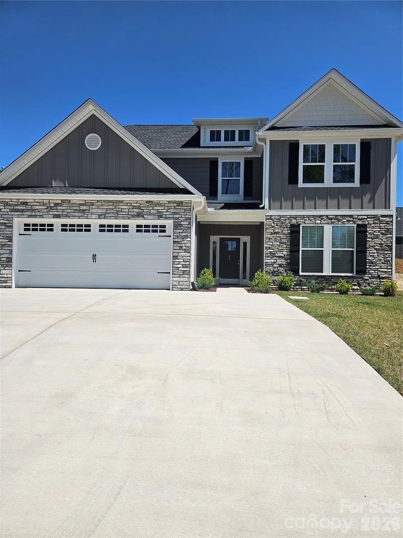 66 Orwell Drive, Fletcher, NC - 5 beds, 3.5 baths, 3,240 sqft - $689,900