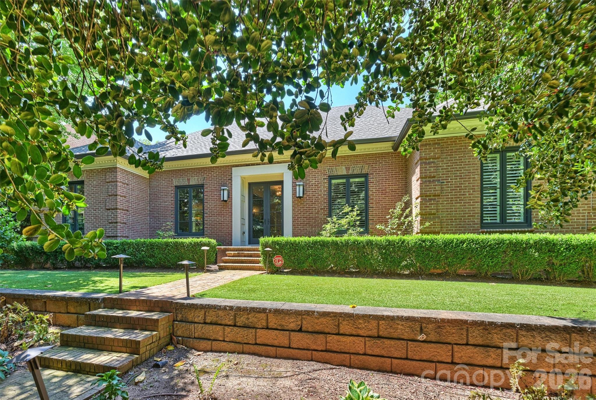 3610 Sharon, Charlotte, NC — property listing photo 1