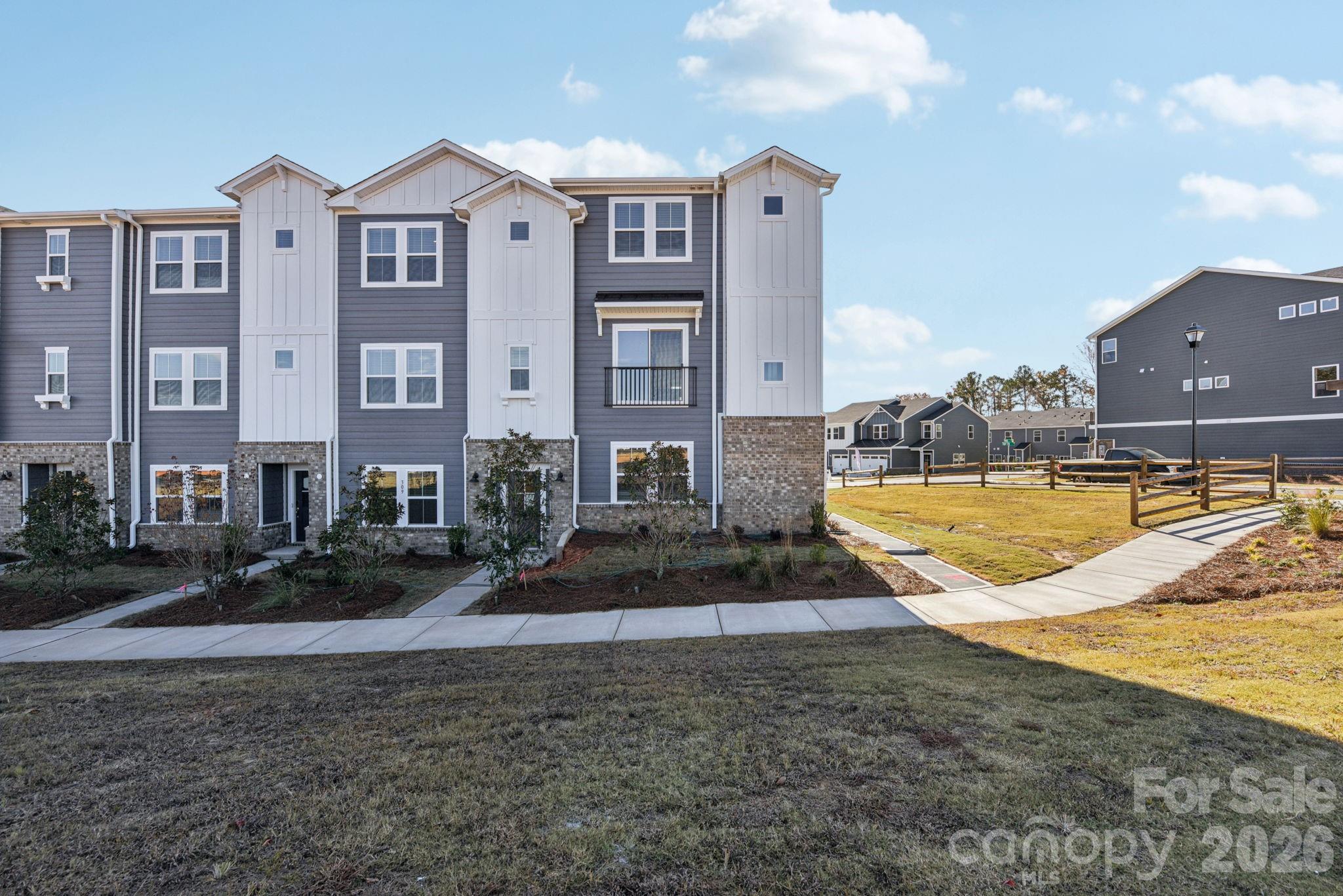 363 Golden Maple Court, Fort Mill, SC. property listing photo