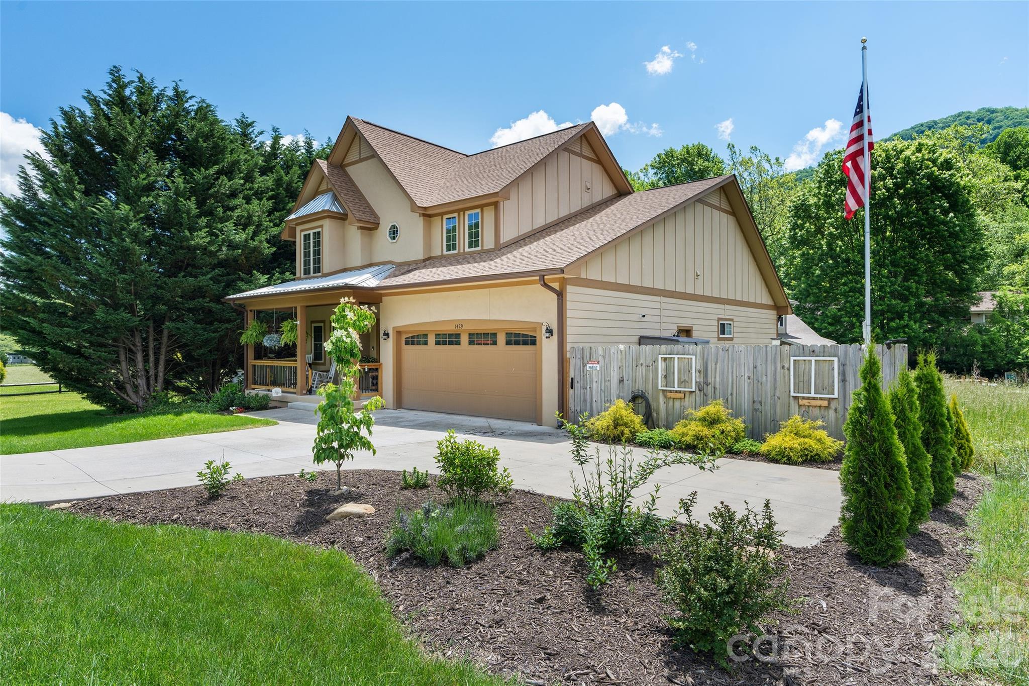 1429 Moody Farm Road, Maggie Valley, NC. property listing photo