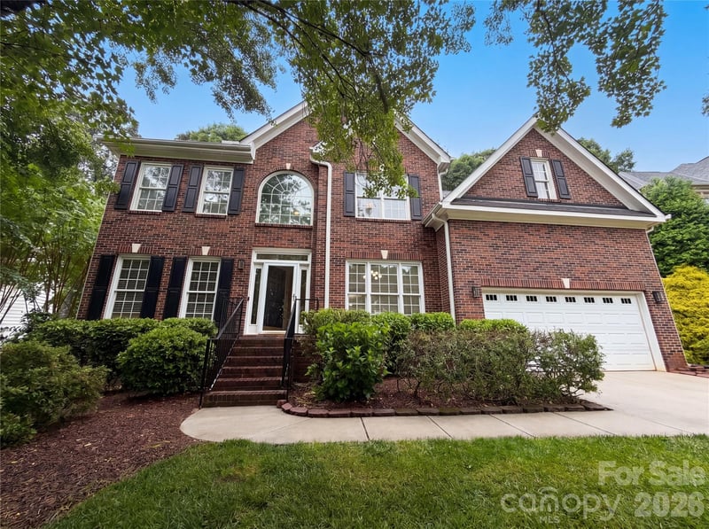 12341 Willingdon, Huntersville, NC - 5 beds, 3 baths, 2,835 sqft - $675,000