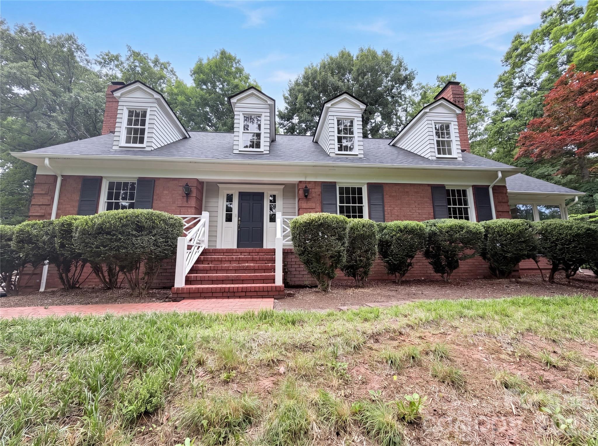 318 Valley Stream Road, Statesville, NC — property listing photo
