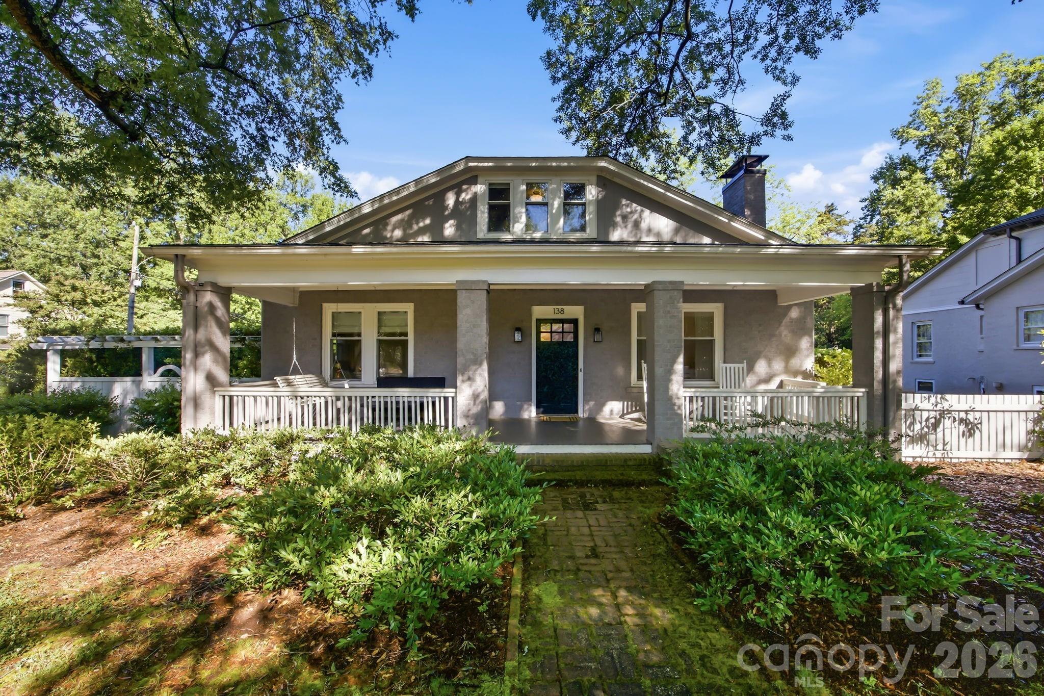 138 Woodland Street, Davidson, NC. property listing photo