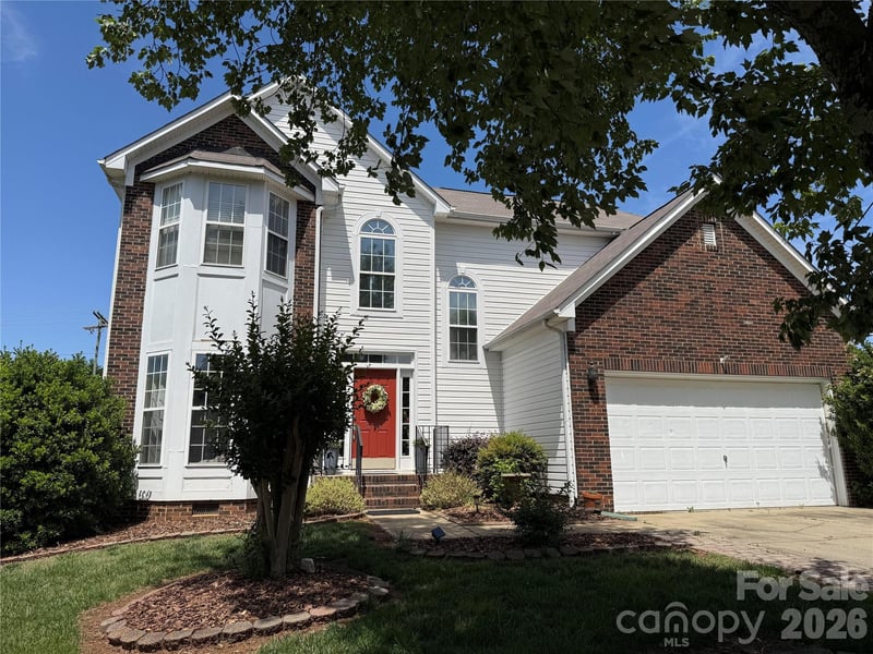 5716 Autumn Knoll Place NW, Concord, NC - 4 beds, 2.5 baths, 2,446 sqft - $414,997