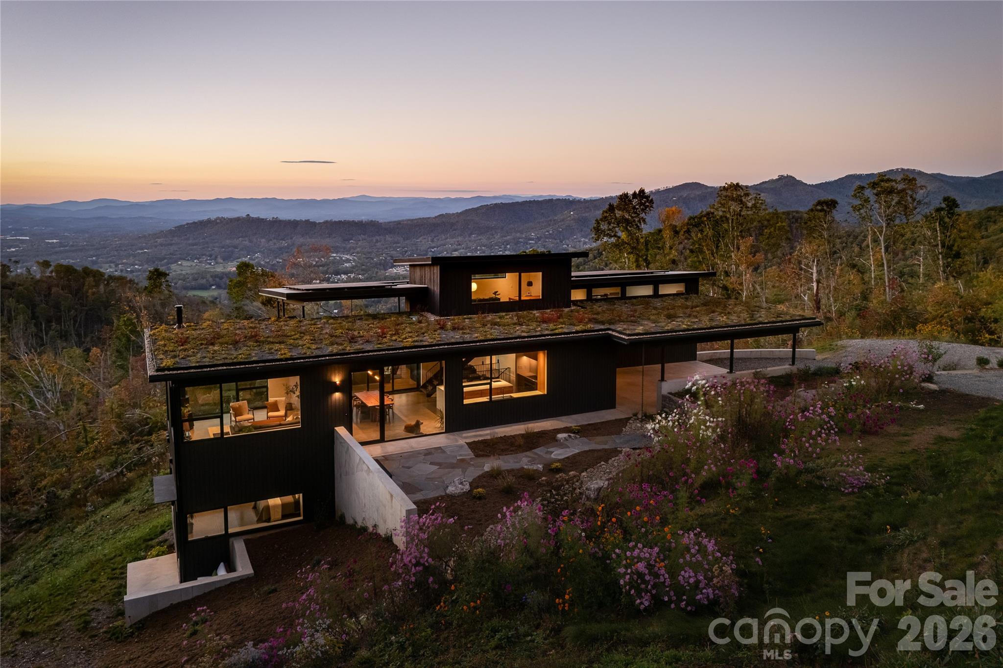 122 Elk Wallow Trail, Asheville, NC. property listing photo