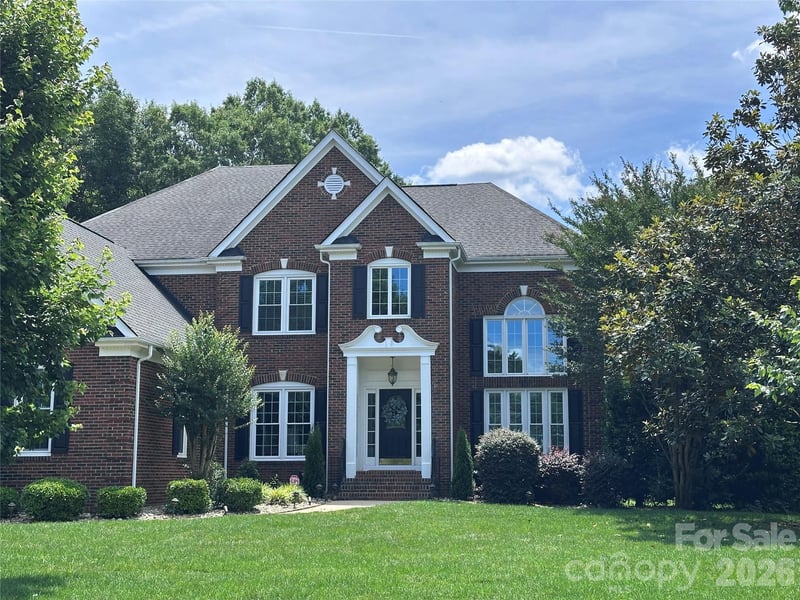 9205 Belmont Lane, Waxhaw, NC - 5 beds, 4.5 baths, 4,020 sqft - $1,195,000