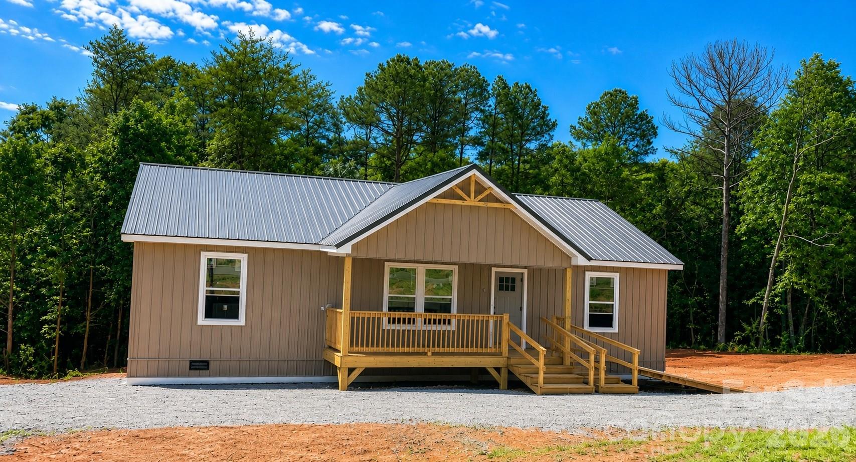 2017 Bailey Drive, Hickory, NC. property listing photo