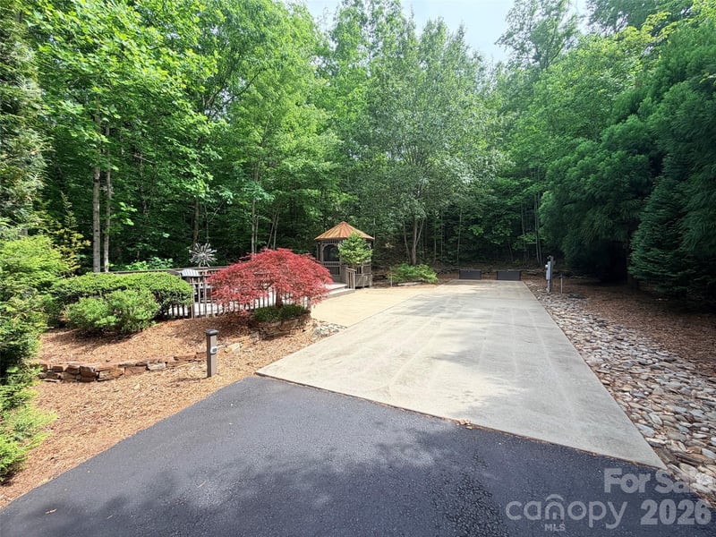 104 Willis Way, Lake Lure, NC -  - $121,900