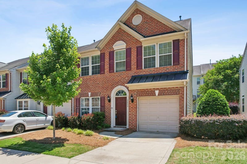 3233 Park South Station Boulevard, Charlotte, NC - 3 beds, 2.5 baths, 2,002 sqft - $440,000