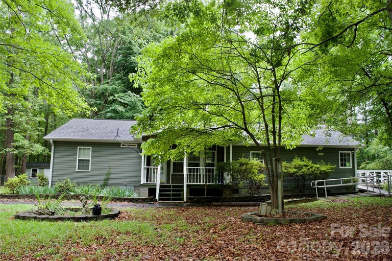 908 Buddys Choice Road, York, SC - 3 beds, 2 baths, 1,445 sqft - $240,000