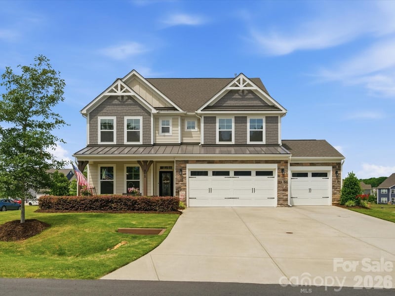 852 Yucatan Drive, Waxhaw, NC - 6 beds, 4.5 baths, 3,523 sqft - $769,000