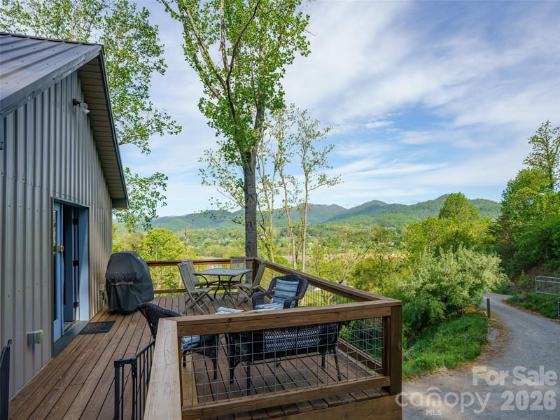 345 Moorehill Drive, Waynesville, NC - 1 bed, 1.5 baths, 702 sqft - $620,000