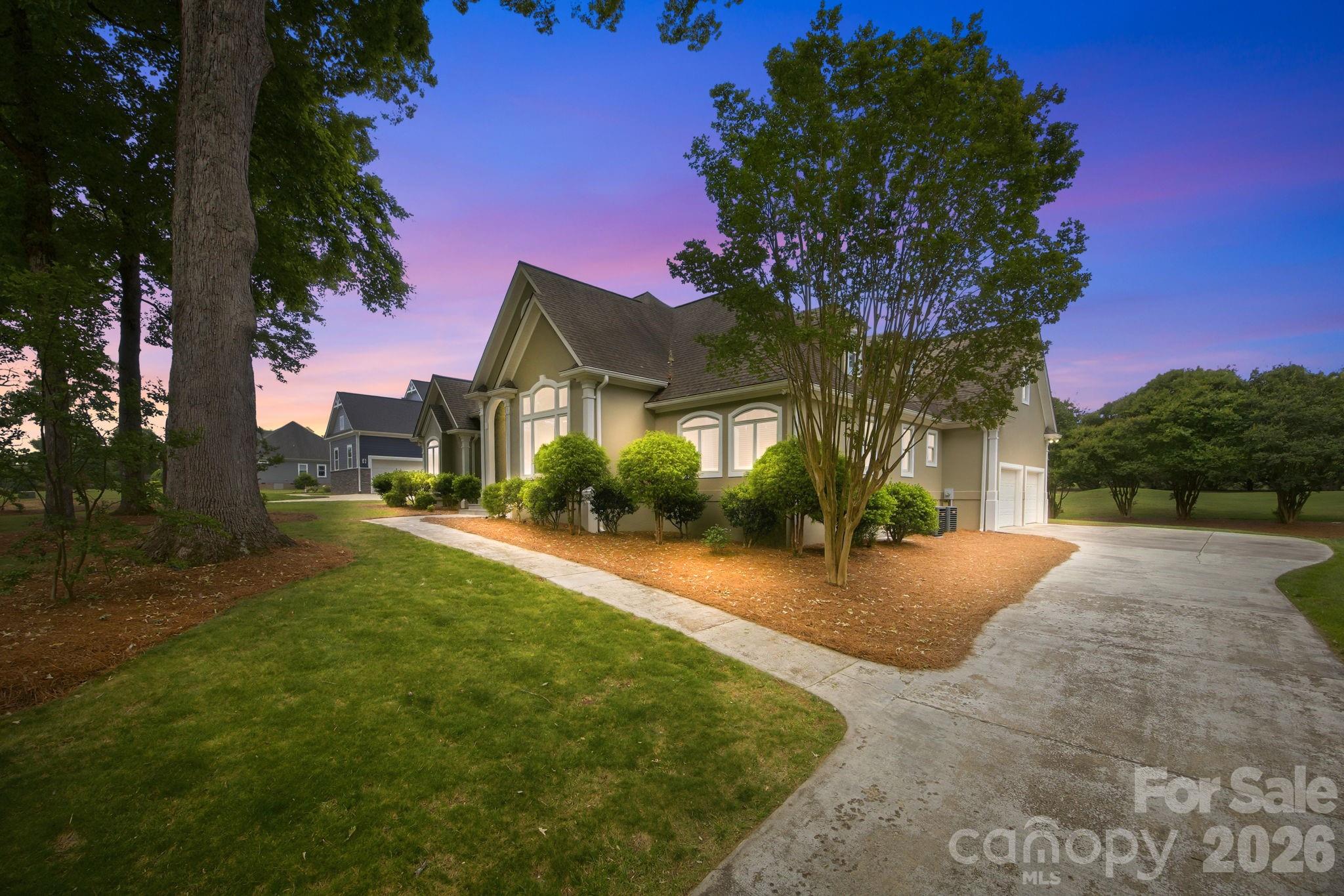 242 Mallard Way, Mooresville, NC. property listing photo