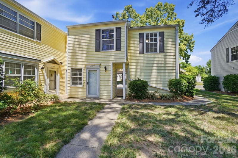 8529 Castle Pine Court, Charlotte, NC - 2 beds, 2 baths, 1,049 sqft - $250,000