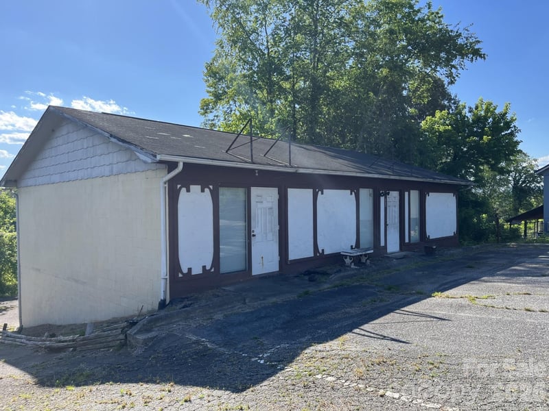 803,805 W Fleming Drive, Morganton, NC -  - $235,000
