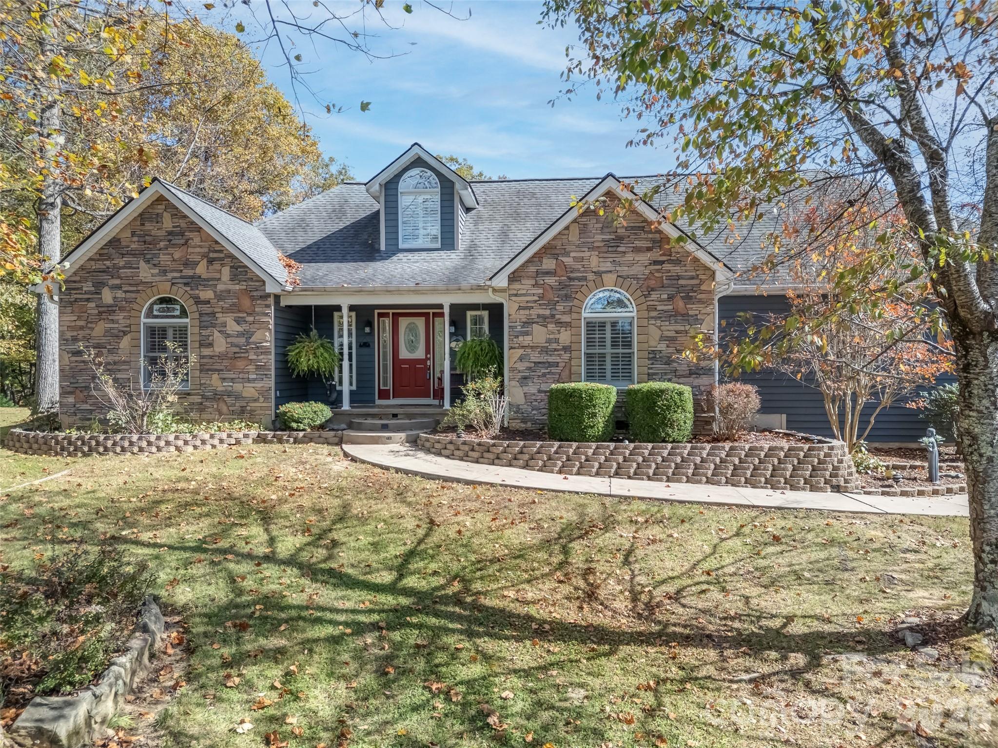 1340 Macedonia Road, Saluda, NC. property listing photo