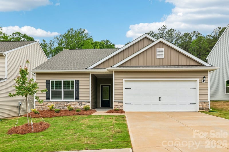 704 Willow Estates Drive, Shelby, NC - 3 beds, 2 baths, 1,388 sqft - $304,900