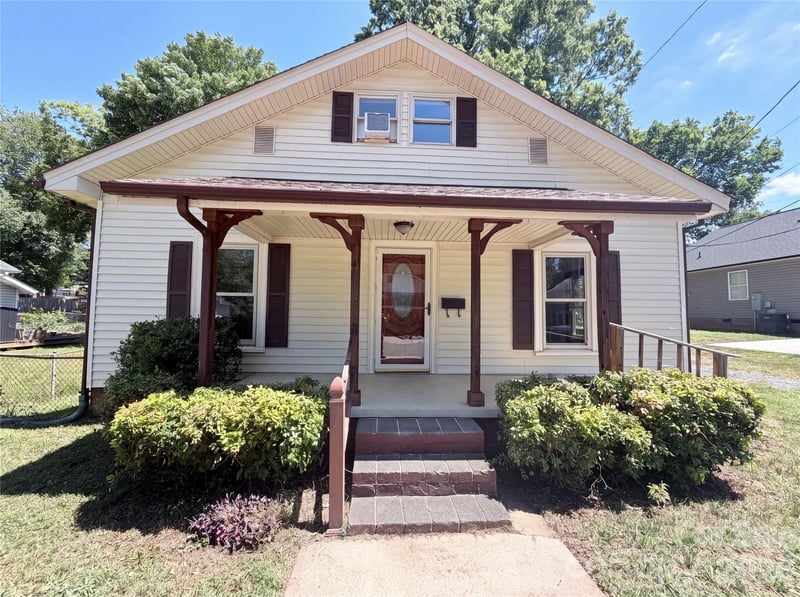 406 Dingler, Mooresville, NC - 2 beds, 2 baths, 1,706 sqft - $276,000