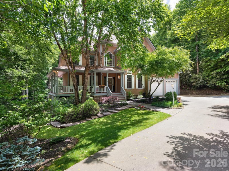 48 Smokemont Drive, Arden, NC - 4 beds, 4 baths, 4,519 sqft - $900,000