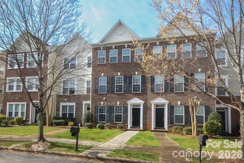 7139 Brighton Park Drive, Mint Hill, NC - 3 beds, 3 baths, 2,123 sqft - $389,000