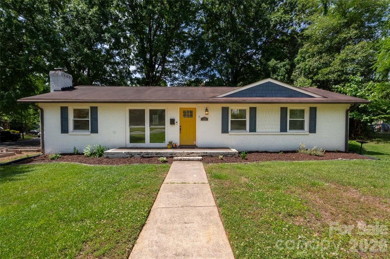4300 Dowling, Charlotte, NC - 3 beds, 2 baths, 1,284 sqft - $425,000