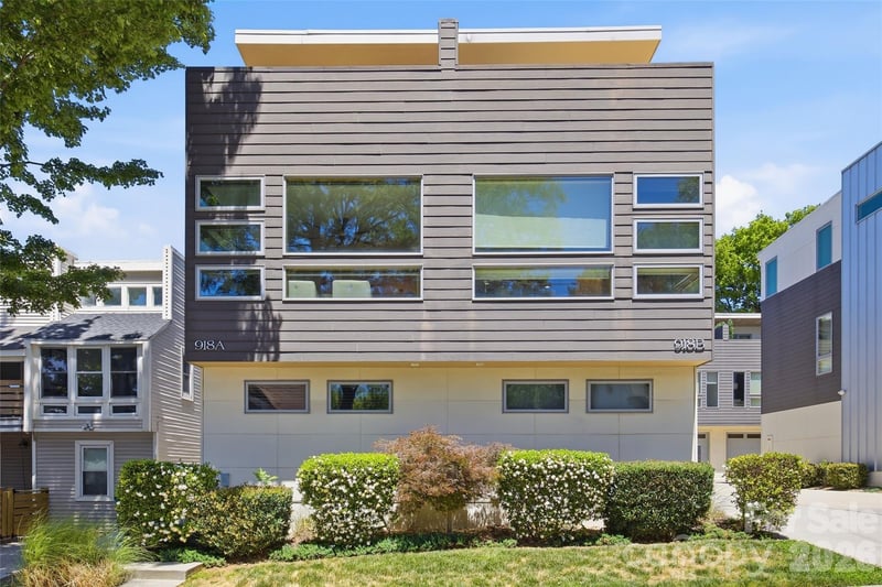 918 Greenleaf Avenue A, Charlotte, NC - 2 beds, 2.5 baths, 1,622 sqft - $599,900