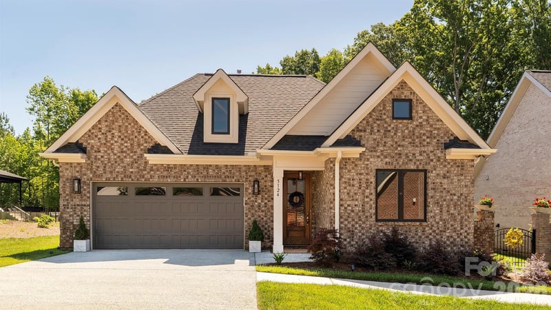 5124 Silver Trace Lane, Denver, NC - 2 beds, 2 baths, 2,035 sqft - $635,000