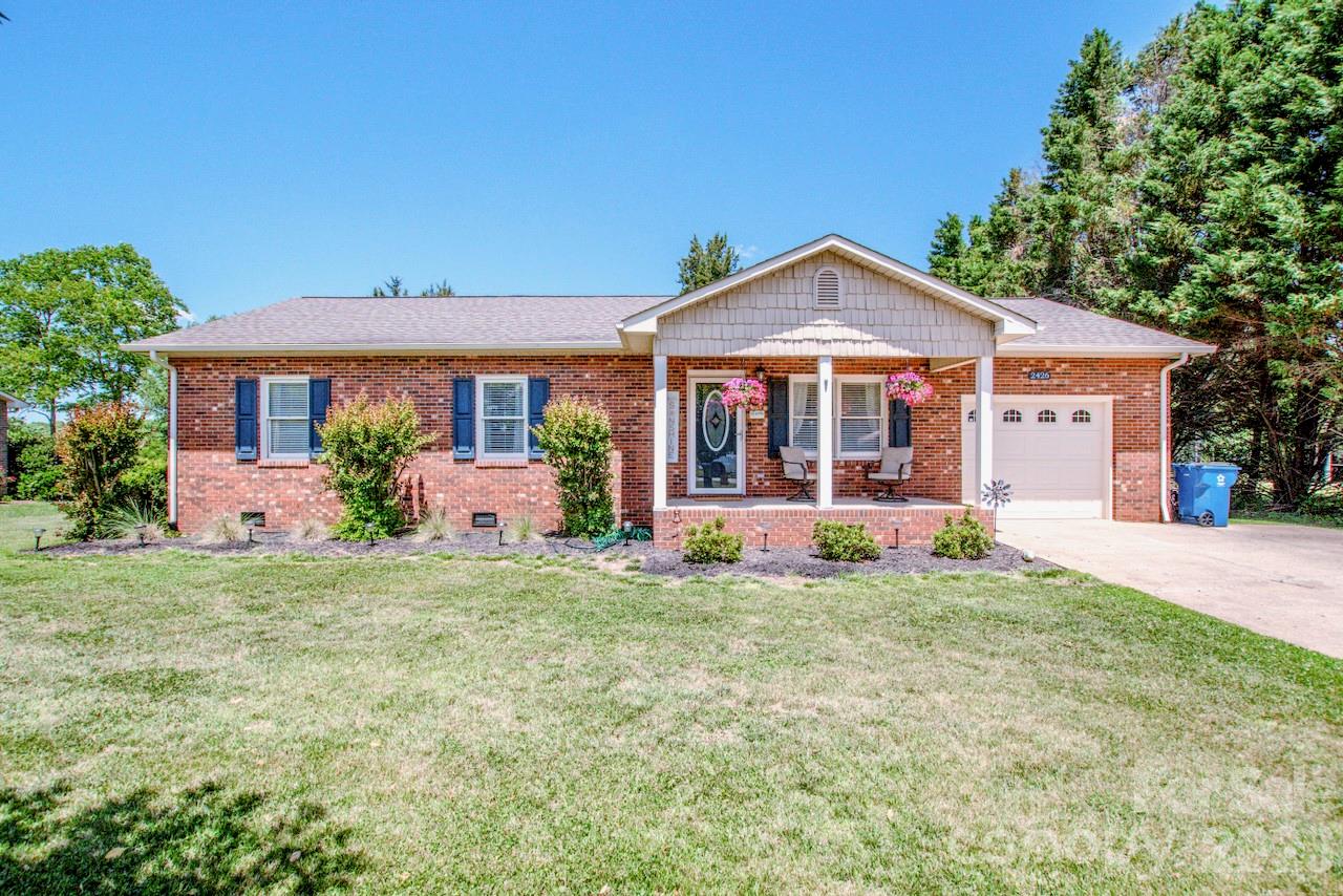 2426 Ashford Drive, Newton, NC — property listing photo