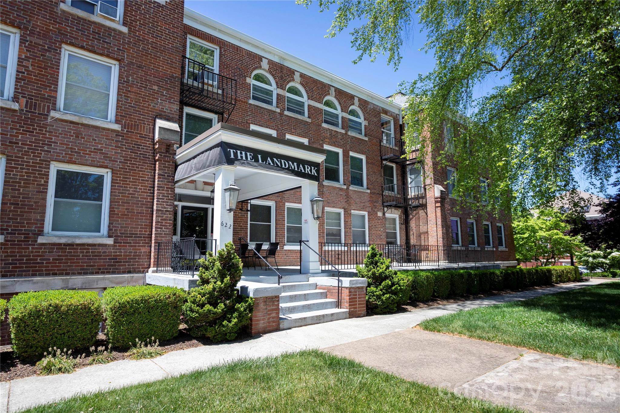 622 S Haywood Street Apt 102, Waynesville, NC. property listing photo
