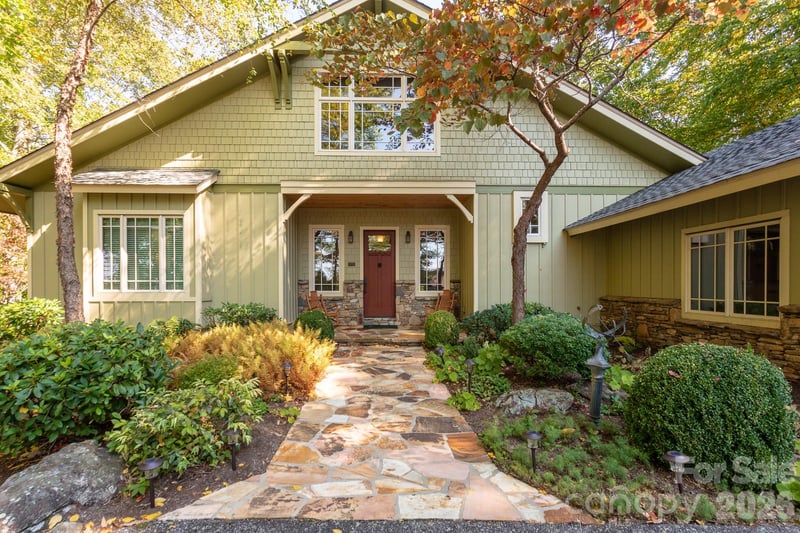 324 Austin Mountain Drive, Burnsville, NC - 3 beds, 3.5 baths, 4,286 sqft - $1,460,000