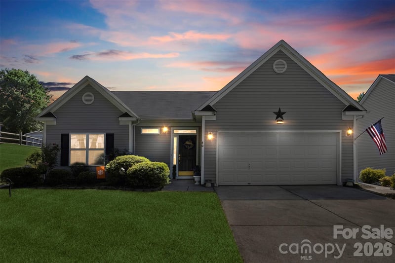 40 Ashton Bluff Circle, Mount Holly, NC - 3 beds, 2 baths, 1,844 sqft - $379,900
