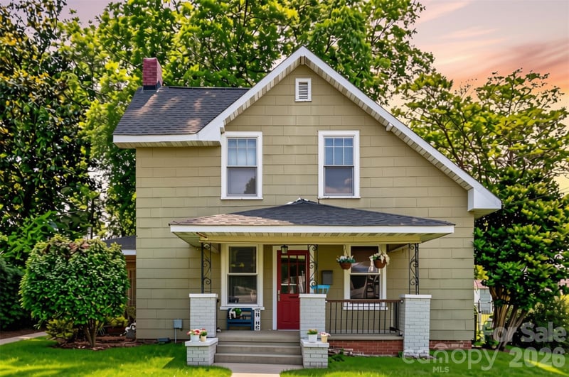 352 Pendleton Street, Rock Hill, SC - 3 beds, 1.5 baths, 1,636 sqft - $240,000
