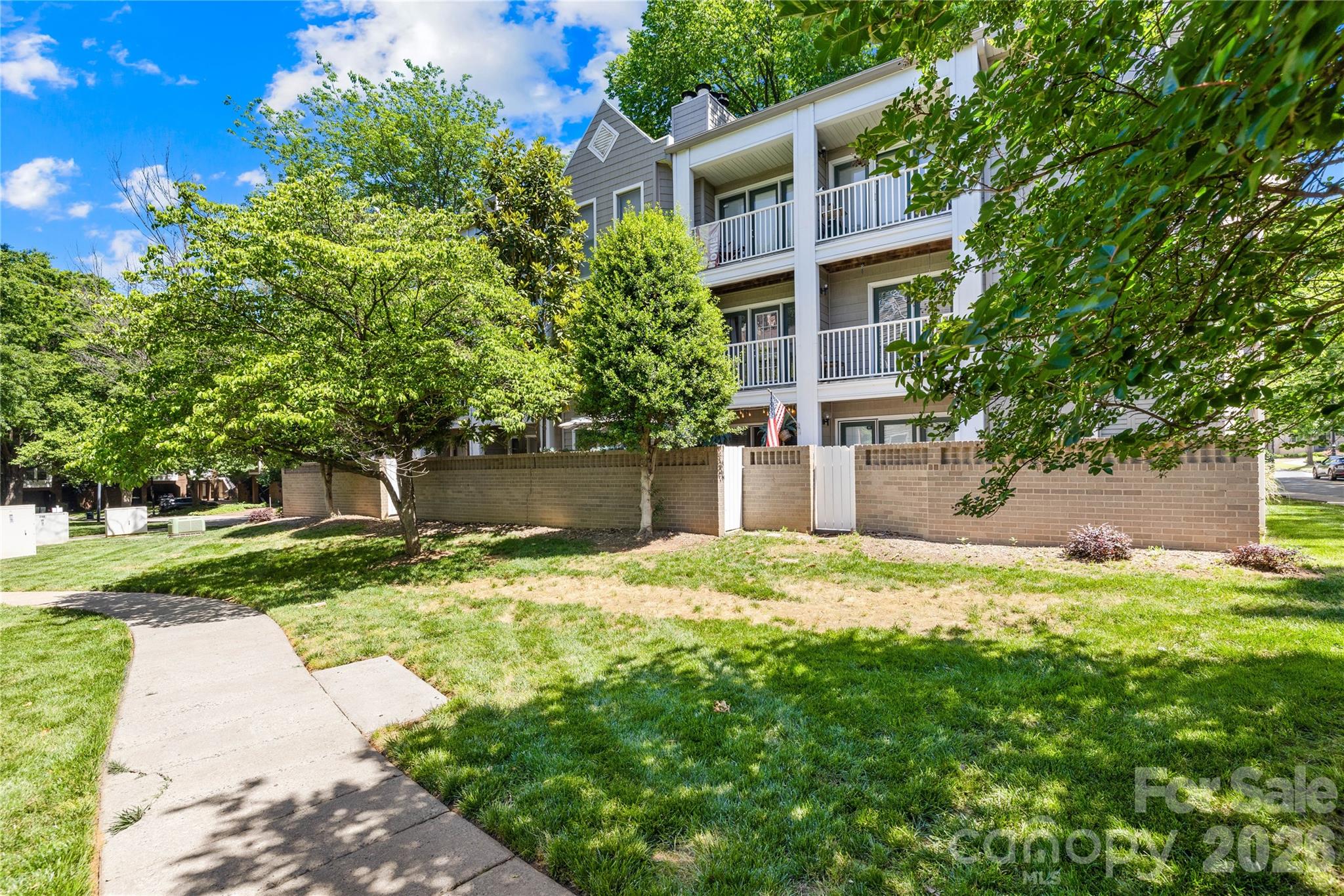 244 Cedar 3, Charlotte, NC — property listing photo 1