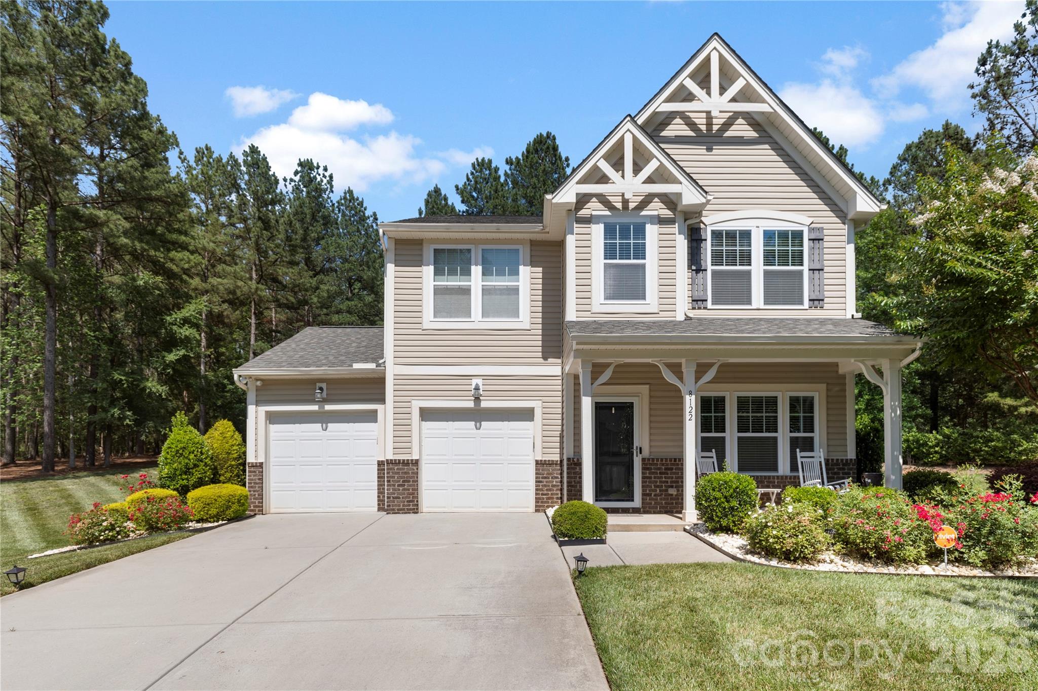 8122 Mossy Rock, Waxhaw, NC — property listing photo 1