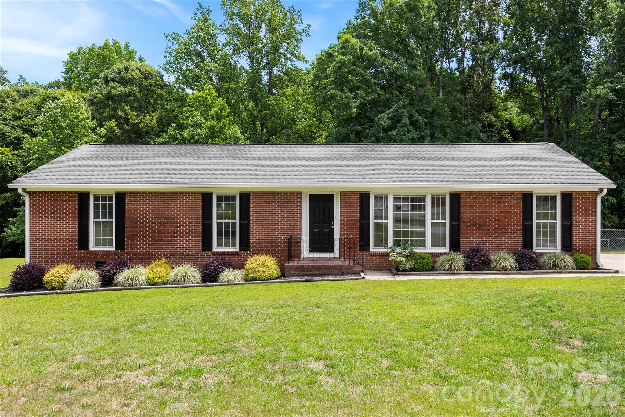 22 Forest Hill Road, Belmont, NC. property listing photo
