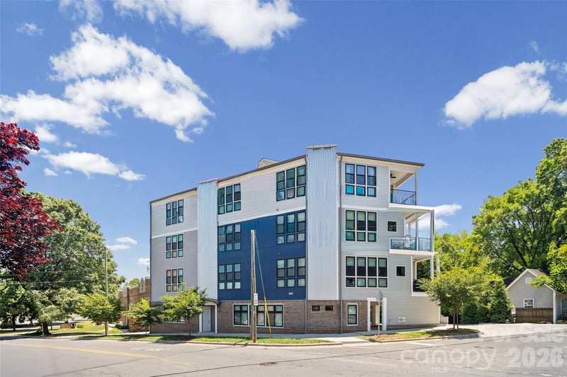 501 E 37th Street H, Charlotte, NC - 2 beds, 2 baths, 1,185 sqft - $495,000