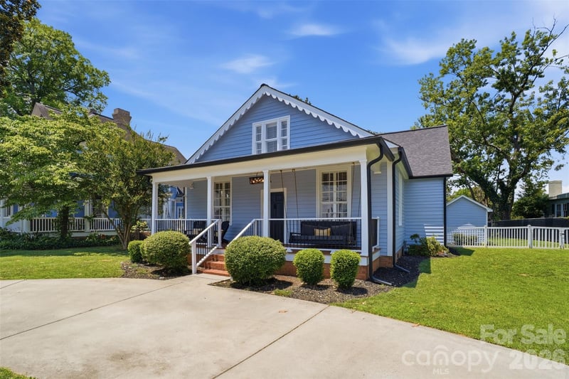 500 N Main Avenue, Newton, NC - 2 beds, 2 baths, 1,630 sqft - $359,900