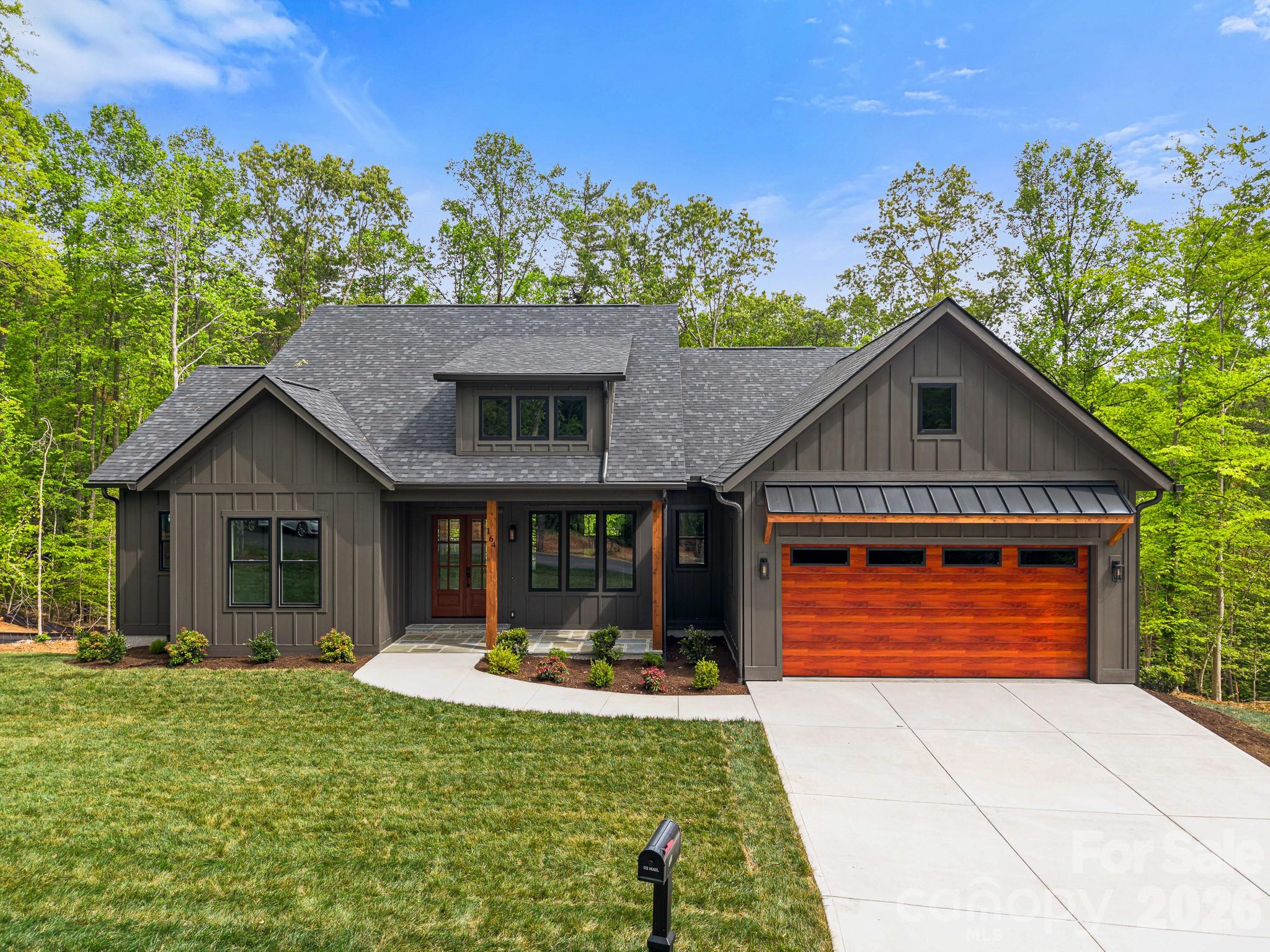 164 Reserve Way, Hendersonville, NC. property listing photo