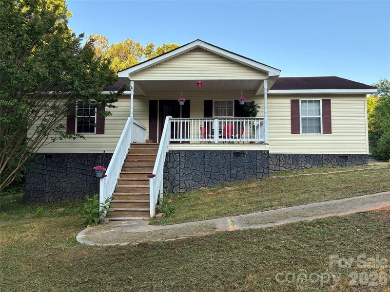 1721 Fallston Road, Shelby, NC - 3 beds, 2 baths, 1,152 sqft - $189,990