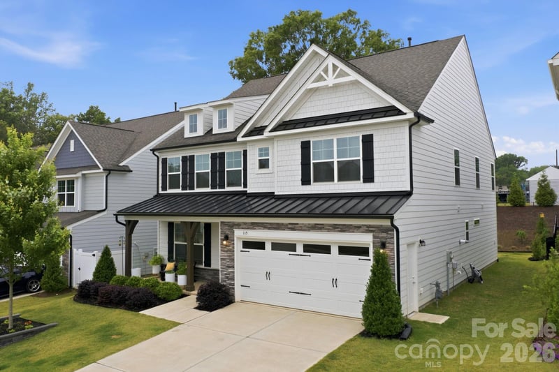 115 Summerhill Drive, Mooresville, NC - 6 beds, 4.5 baths, 3,531 sqft - $649,000