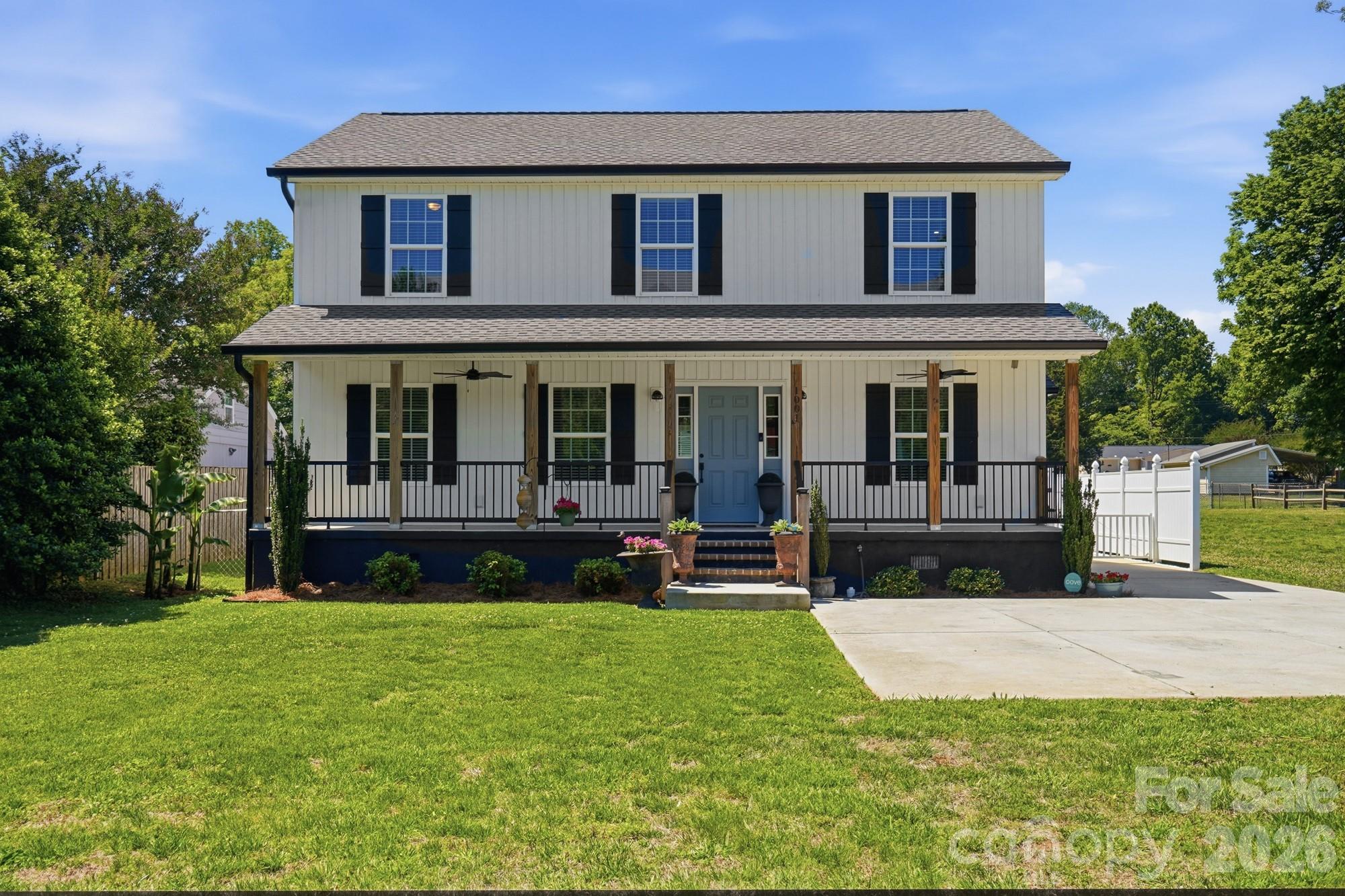 1001 Noles Drive, Mount Holly, NC — property listing photo